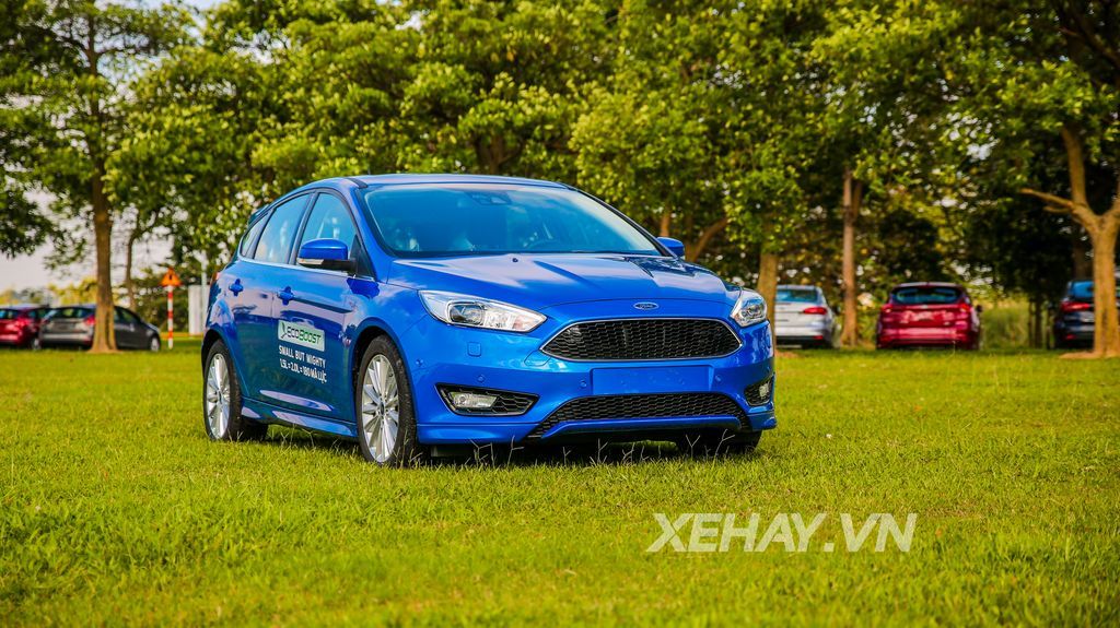 Nhan dinh pho bien ve xe Ford Focus 2015 15 EcoBoost moi manh bao hon ha tan ha tien hon