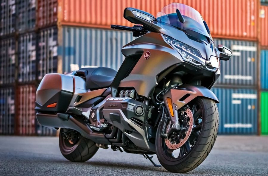 Có giá từ 534 triêu VNĐ Honda Goldwing 2018 tiêp tục thông trị phân