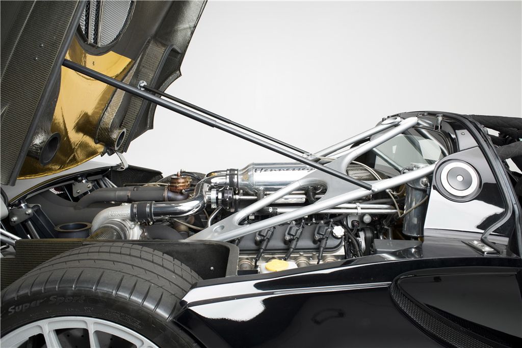 Hennessey Venom GT Spyder 1,244HP của Steven Tyler thu được 18 tỷ cho từ thiện - ảnh 6