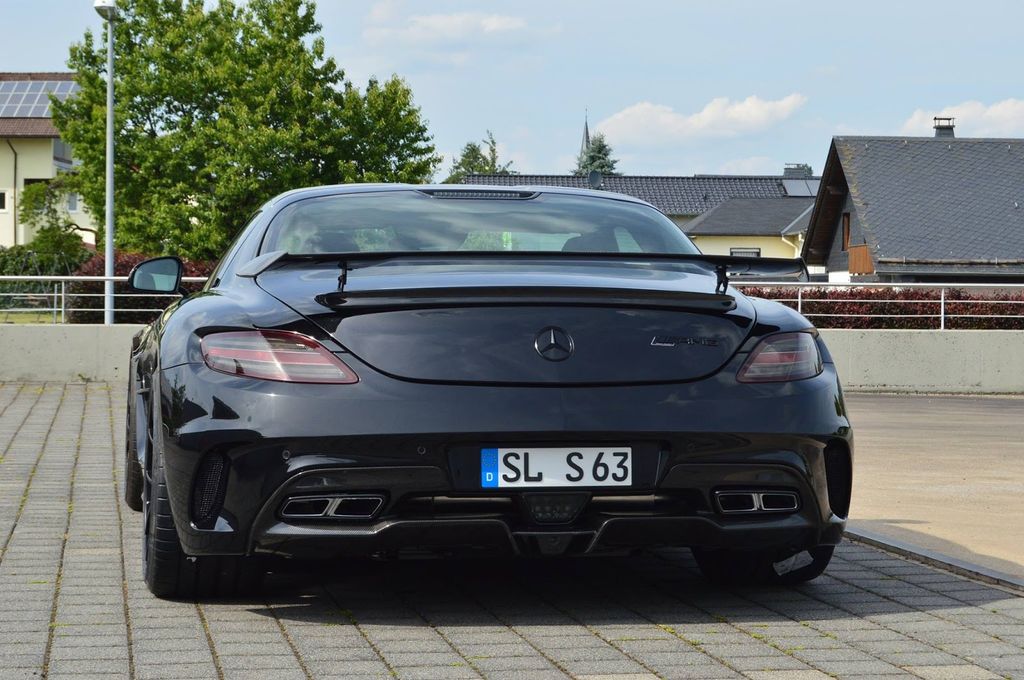 Inden Design thổi nguồn sống mới cho Mercedes-Benz SLS AMG - ảnh 4 Inden Design thổi nguồn sống mới cho Mercedes-Benz SLS AMG - ảnh 4