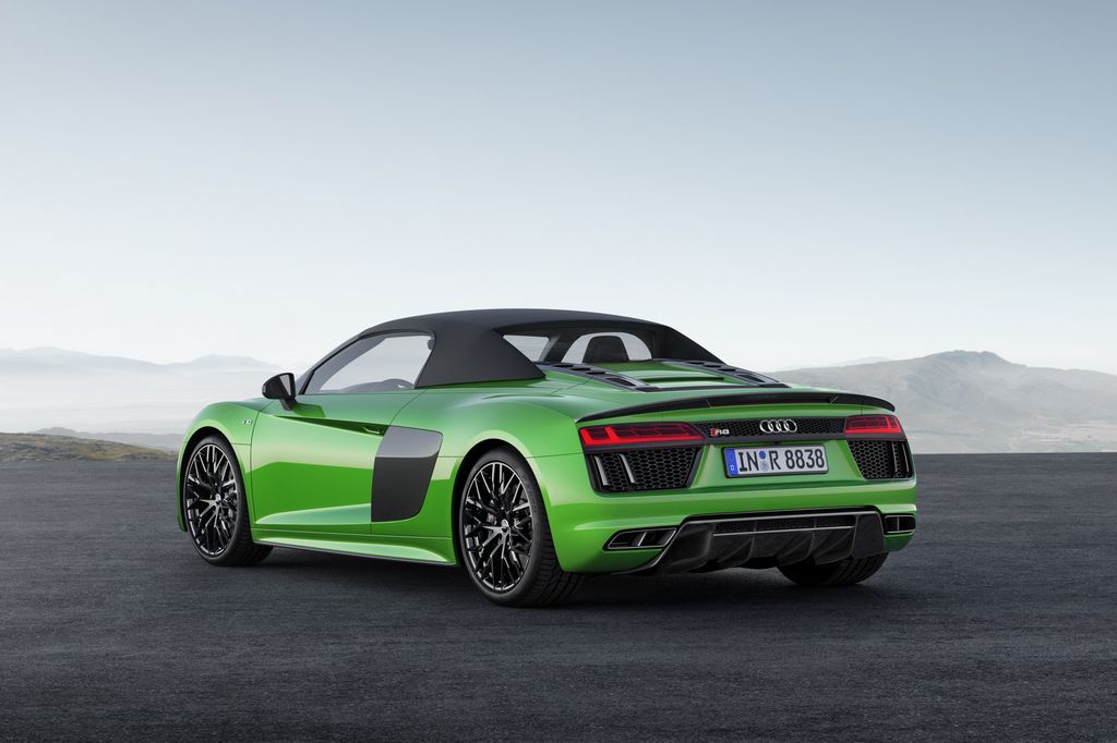 Chưa đầy 24 tiếng nữa Audi R8 V10 Plus Spyder sẽ chính thức trình làng thị trường Mỹ - ảnh 2 Audi R8 V10 Plus Spyder 2018 hoàn toàn mới ra mắt
