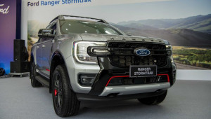 Ford Việt Nam công bố ra mắt Everest Platinum và Ranger Stormtrak