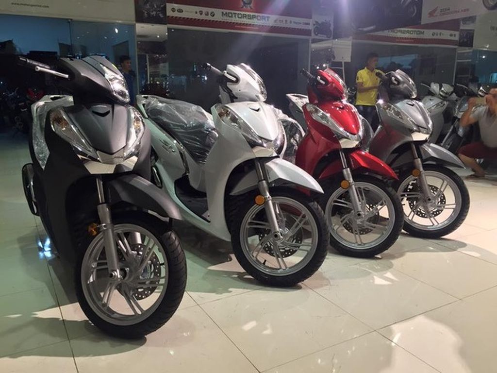 Xe tay ga cao cấp Honda SH 300i ABS 2016 bán chính hãng ở Việt Nam  Xe máy