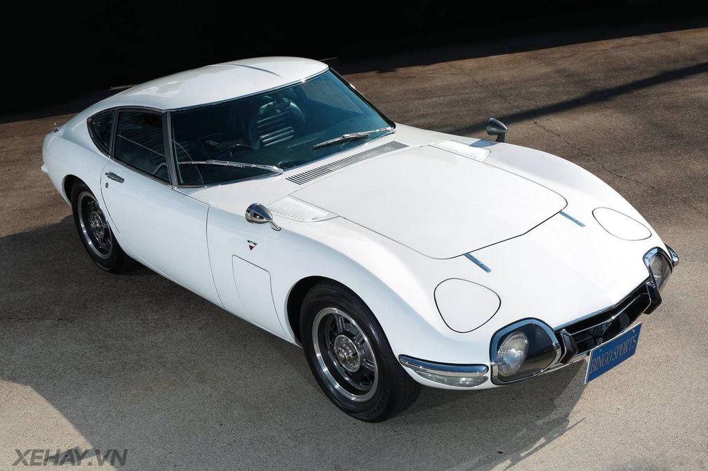 Toyota 2000GT review history and specs of an icon  evo