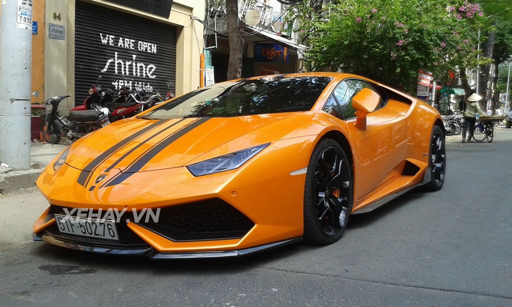 Lamborghini Huracan Vorsteiner độ ống xả Capristo của 