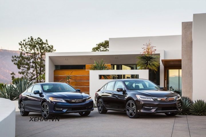 Whats the difference between the 2016 and 2017 Accord  Dow Honda