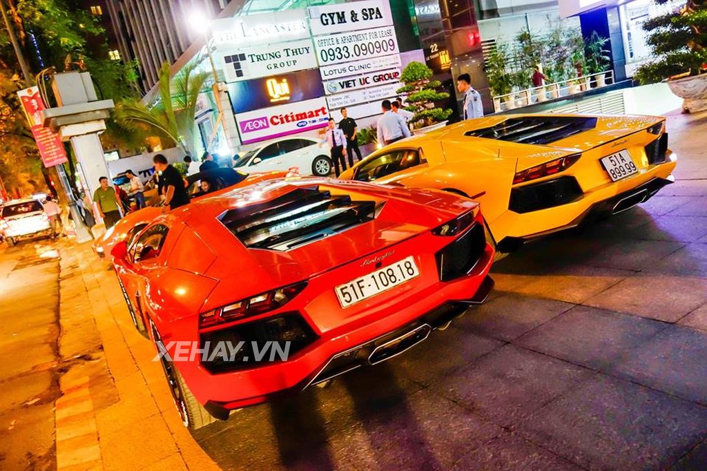 Loạt siêu xe nhà Lamborghini tụ hội trong một sự kiện tại TP. Hồ Chí Minh