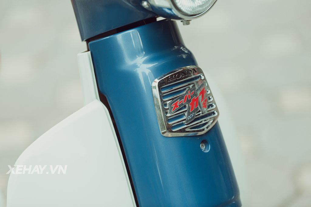 Chùm ảnh chi tiết Honda Little Cub 50 Fi - phiên bản đặc biệt kỷ niệm ...