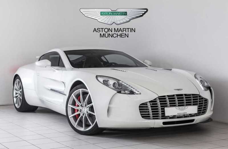 Aston Martin One-77 đời 2011 được chào bán với giá 72,4 tỷ VNĐ