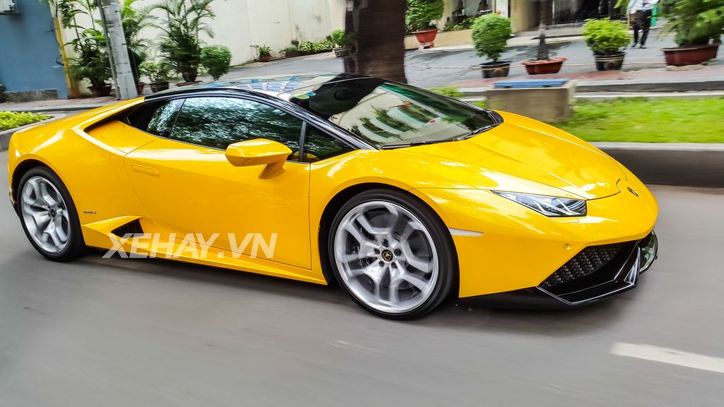 VIDEO] “Đã mắt” với những pha tăng tốc của Cường Đô La cùng Lamborghini  Huracan