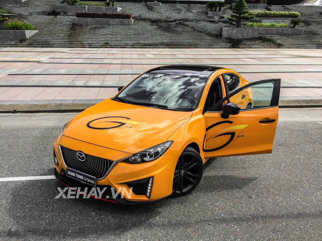 Mazda 3 thay áo vàng độc nhất Việt Nam
