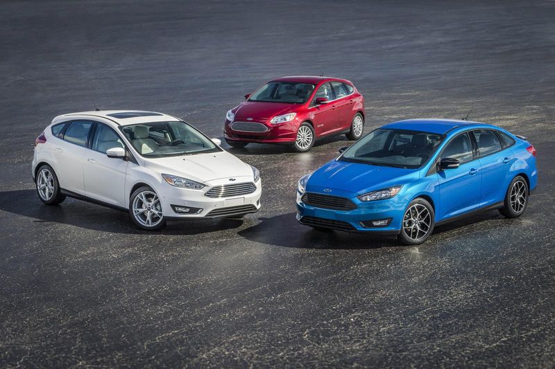Đánh giá Ford Focus 2018 Giá  KM nội ngoại thất an toàn