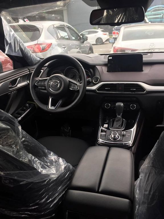 Mazda CX9 vẫn âm thầm được bán tại Việt Nam giá 215 tỷ đồng