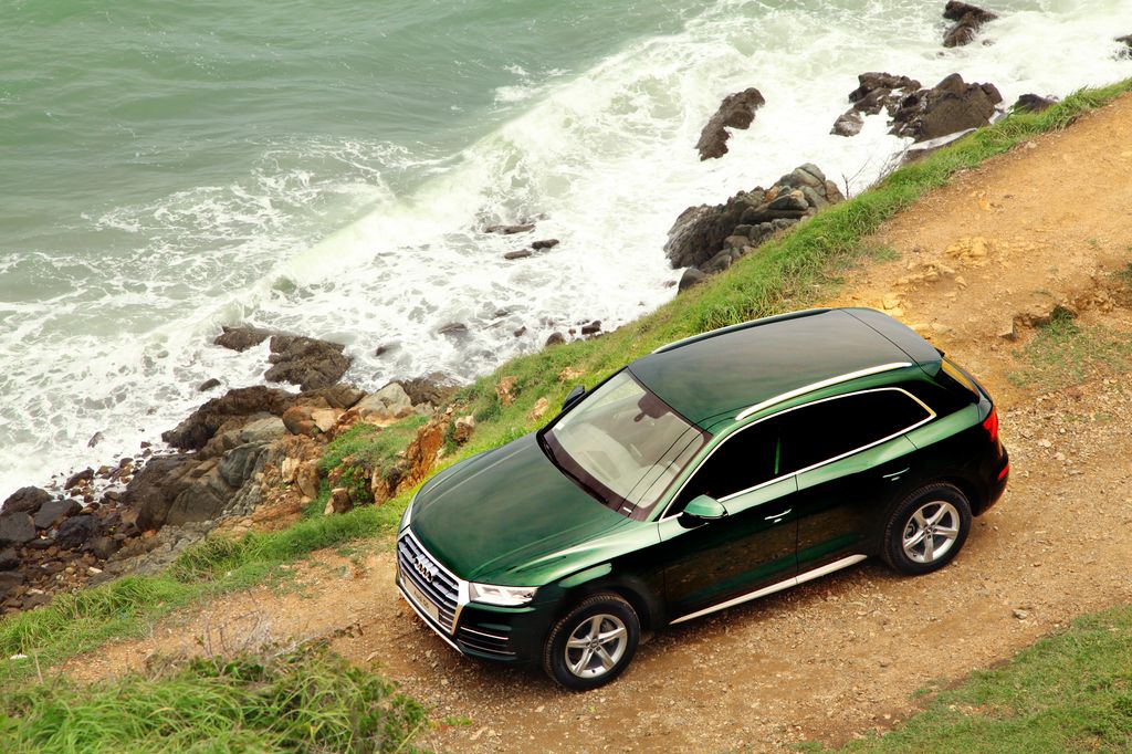 Audi Q5 2017 ra mắt tại Việt Nam giá bán 2 tỷ đồng có gì?