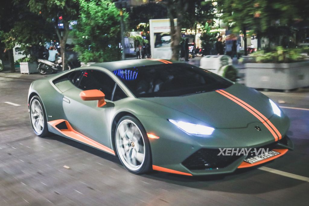 Sài Gòn: Lamborghini Huracan LP610-4 lên đời với 