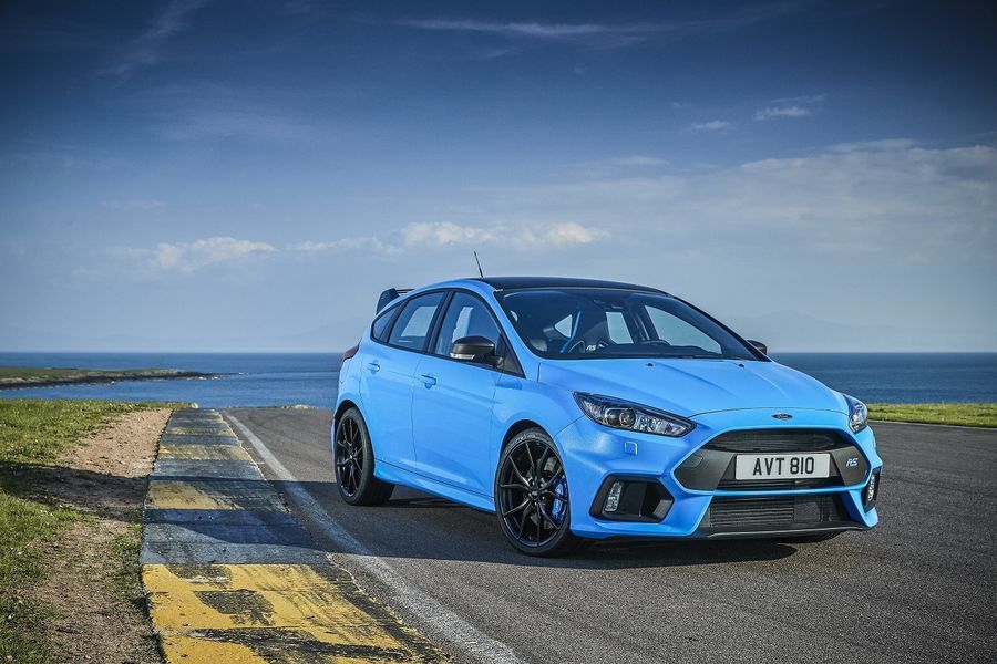 Fords AllNew Focus RS Sprints to 62 MPH in 47 Seconds and Hits 165 MPH   Ford Media Center