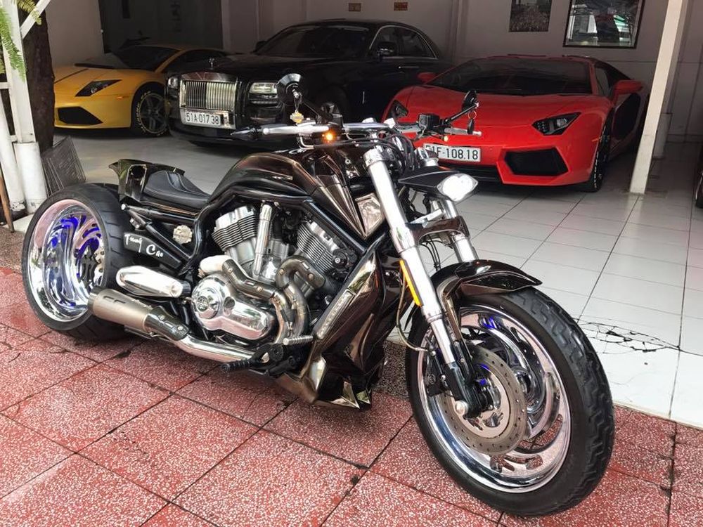 Rent Harley Davidson VRod in Mallorca  Motorcycle rental in Mallorca