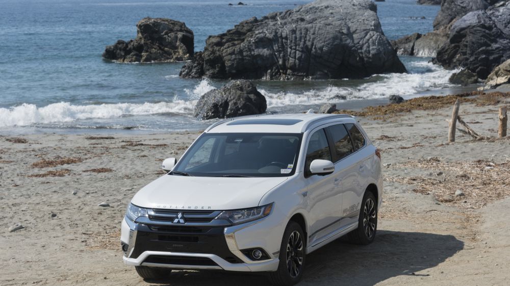 Mitsubishi Outlander PHEV 2018 , MUA BÁN XE Mitsubishi Outlander PHEV 2018 , DOÁNH SỐ BÁN XE Mitsubishi Outlander PHEV 2018 , GIÁ XE Mitsubishi Outlander PHEV 2018 Mitsubishi Outlander PHEV 2018 , MUA BÁN XE Mitsubishi Outlander PHEV 2018 , DOÁNH SỐ BÁN XE Mitsubishi Outlander PHEV 2018 , GIÁ XE Mitsubishi Outlander PHEV 2018