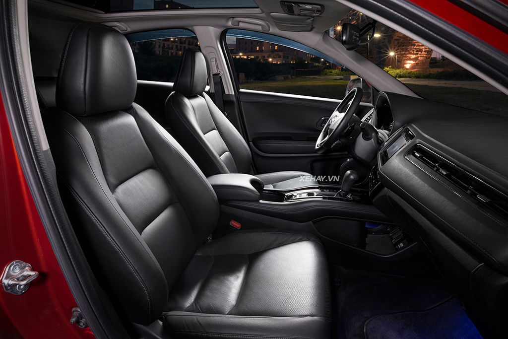 Hàng ghế đầu xe Honda HR-V 2019 mới