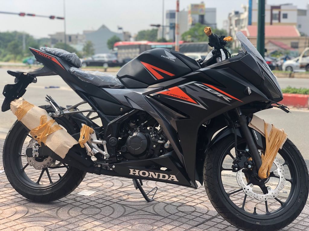 Những chiếc Honda CBR150R 2019 đầu tiên về Việt Nam giá chỉ hơn 80 triệu  đồng