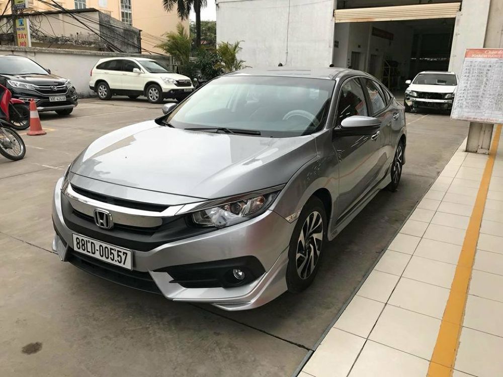 Bảng giá xe Honda Civic 2018 nhập khẩu nguyên chiếc Thái Lan: