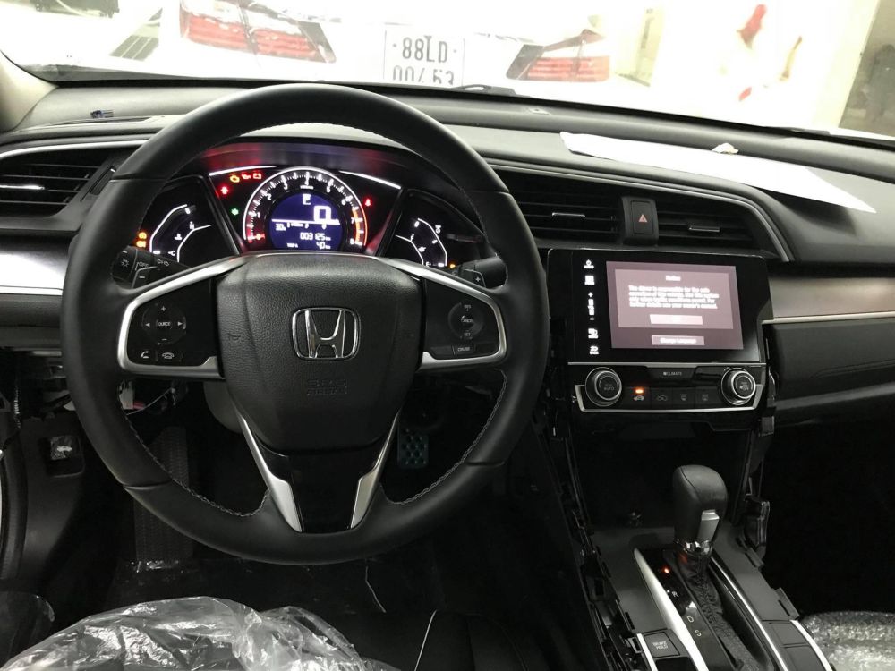 Honda Civic 2018 bản 18E và 15G về đến đại lý giá từ 758 triệu đồng