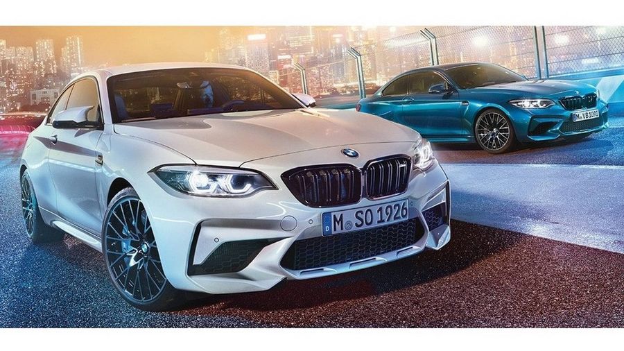 M2 Competition là một siêu phẩm của BMW, với 410 mã lực và đầy màu sắc. Hình ảnh của mẫu xe này sẽ khiến bạn thổn thức với thiết kế hoàn hảo nhưng cũng không kém phần mạnh mẽ và đầy cá tính!