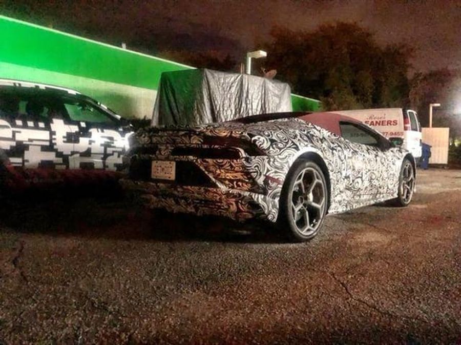 Lamborghini Huracan Spyder 2020 ngụy trang 