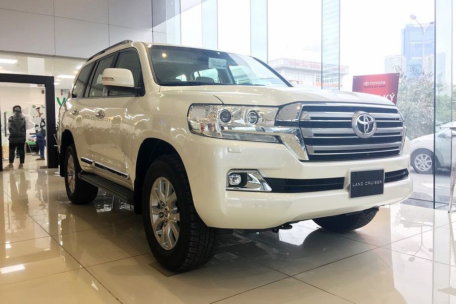 Used 2019 Toyota Land Cruiser Sport Utility 4D Prices  Kelley Blue Book