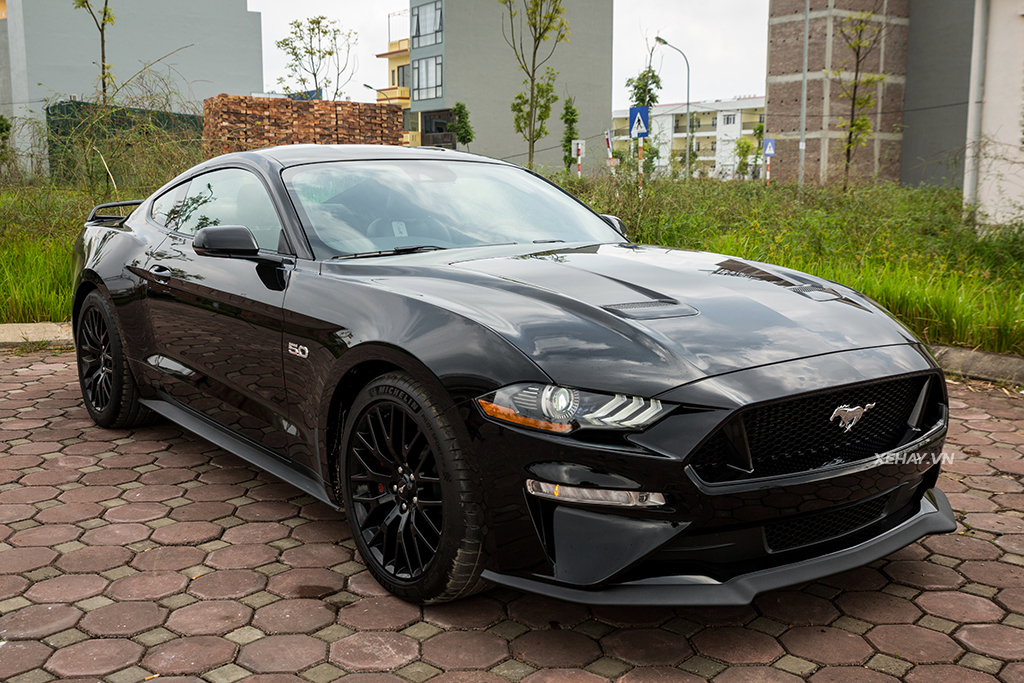 Ford Mustang EcoBoost 23AT 2015  Cần bán xe Ford Mustang EcoBoost 23AT  đời 2015