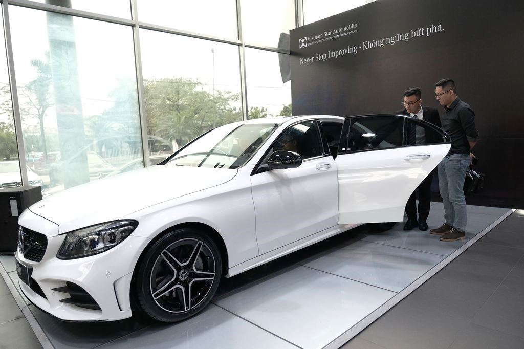 Vietnam Star Automobile tổ chức thành công lễ ra mắt Mercedes-Benz C-Class  2019 tại Hà Nội