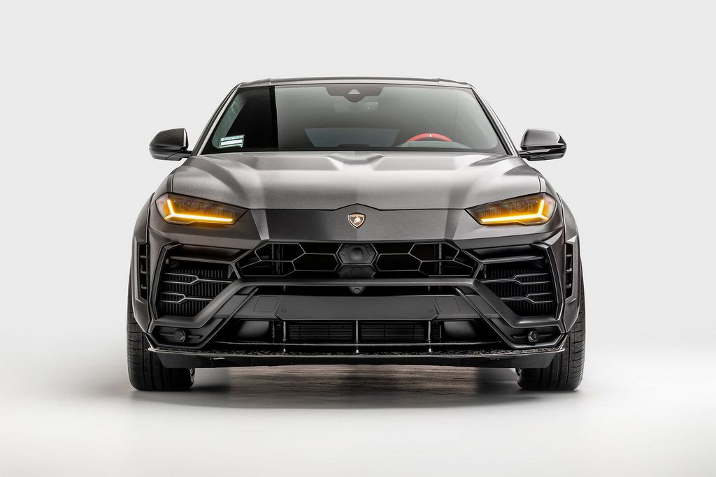 Lamborghini Urus “lột xác” ngoạn ngục dưới bàn tay 1016 Industries