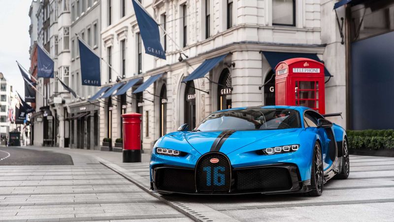 Bugatti Chiron Pur Sport Đã Có Mặt Tại London, Có Ngay Bộ Ảnh Tuyệt Đẹp