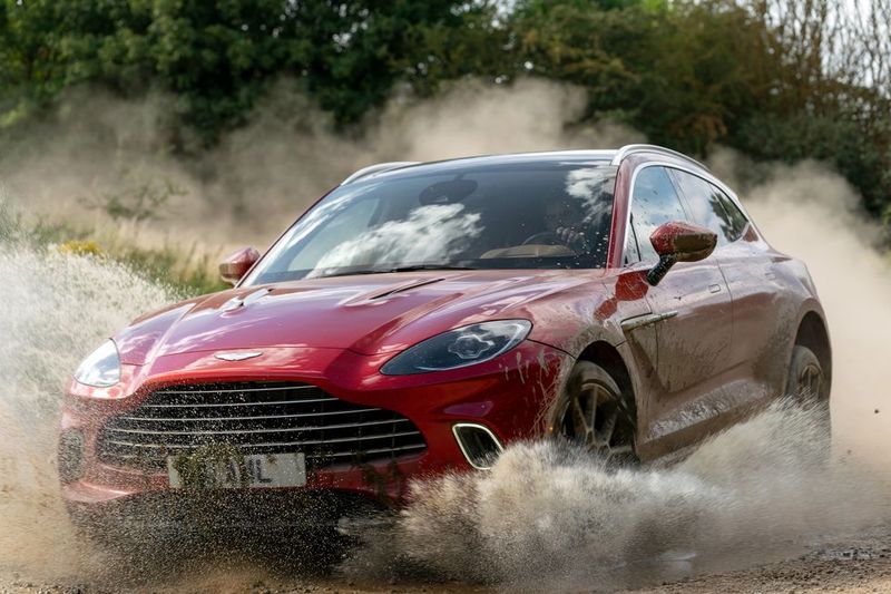 Đánh Giá Xe] Aston Martin Dbx 2021 - Chiếc Suv 