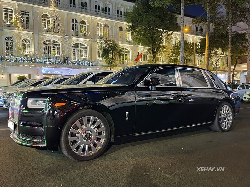 RollsRoyce Motor Cars on Twitter Now Phantom includes the debut of  RollsRoyce Connected This enables the owner to send an address to the  motor car from Whispers the RollsRoyce privatemembers Application  providing