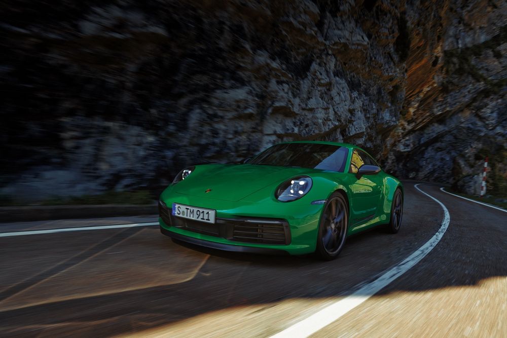 Porsche 911 Carrera T 2023: Xe thể thao có mức giá dễ tiếp cận