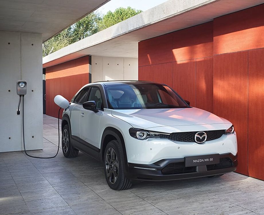 Mazda chi đến 10.6 tỷ USD để phát trên xe điện và công nghệ an toàn