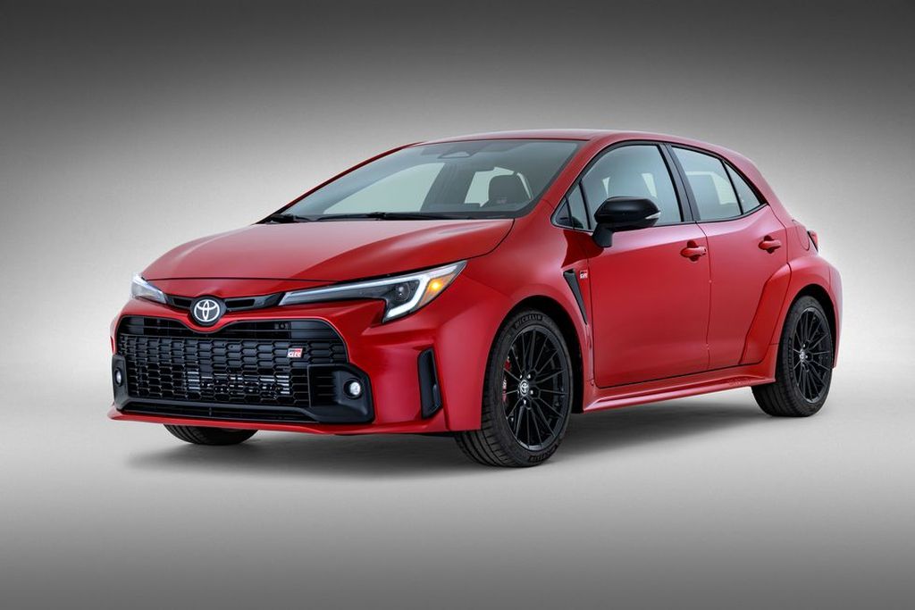 Đánh giá xe Toyota Corolla Hatchback 2023  Thay đổi và bứt phá