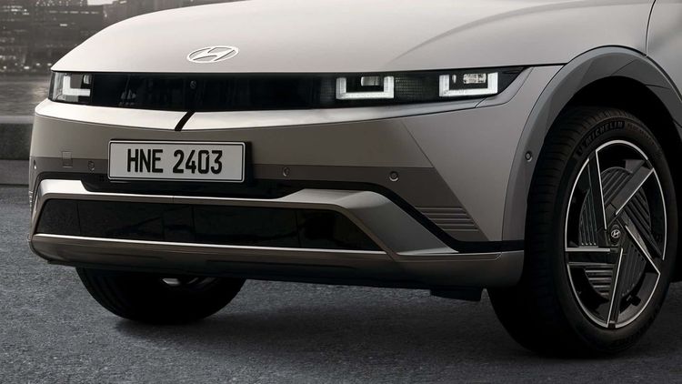 Hyundai Ioniq 5 2024 ra mắt: Dung lượng pin lớn hơn, ngoại thất tinh chỉnh nhẹ