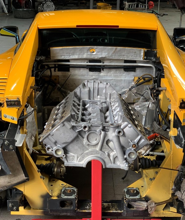 Garage Việt bổ máy Lamborghini Gallardo, chuẩn bị "hồi sinh" huyền thoại hơn 20 năm tuổi