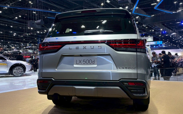 Xehay Lexus%20LX%20500d 011225 3