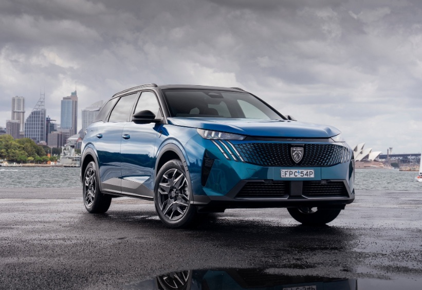 Peugeot 5008 thế hệ mới trình làng, chỉ có duy nhất cấu hình hybrid