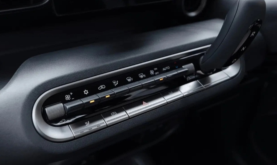 BYD Racco lộ diện nội thất: Xe điện tí hon giá hơn 400 triệu VNĐ quyết đấu Honda N-One e: Xehay BYD%20racco 170226 3