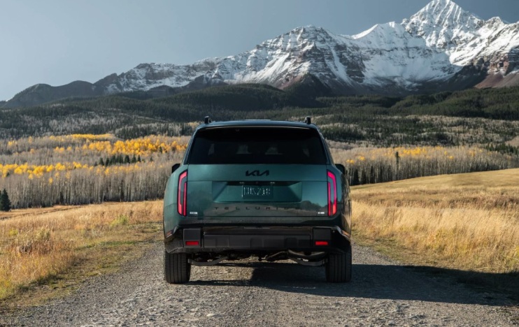 Kia chính thức sản xuất Telluride Hybrid 2027: Giá khởi điểm từ 1,21 tỷ VNĐ, tham vọng chiếm lĩnh thị trường SUV cỡ lớn Xehay Telluride%20Hybrid 270226 4