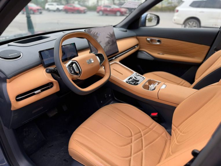 Geely chốt lịch ra mắt bộ đôi xe điện tại Việt Nam: Giá dự kiến từ 500 triệu đồng Xehay Ex5%20emi 110326 7