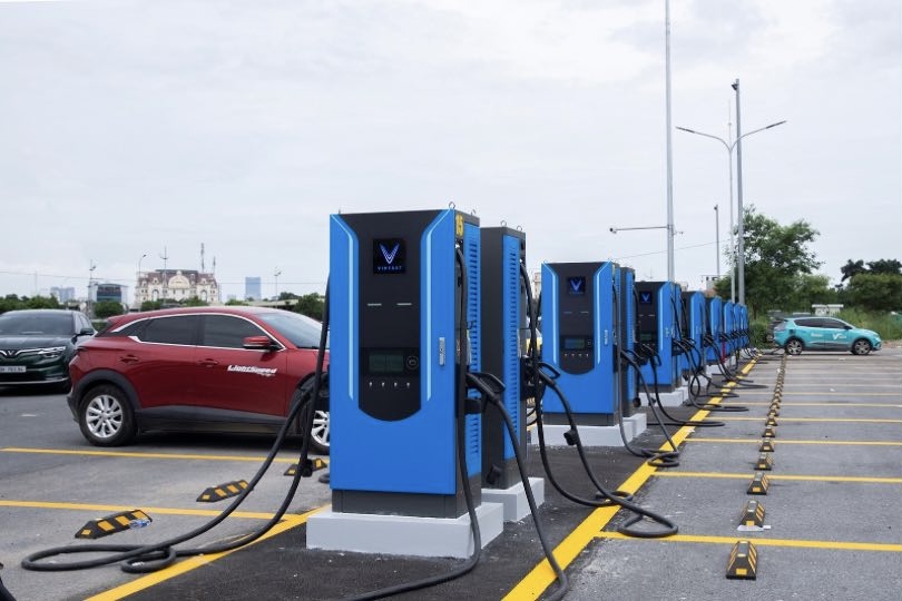 Xehay V Green%20tru%20sac%20nhanh 230625%20 %2013