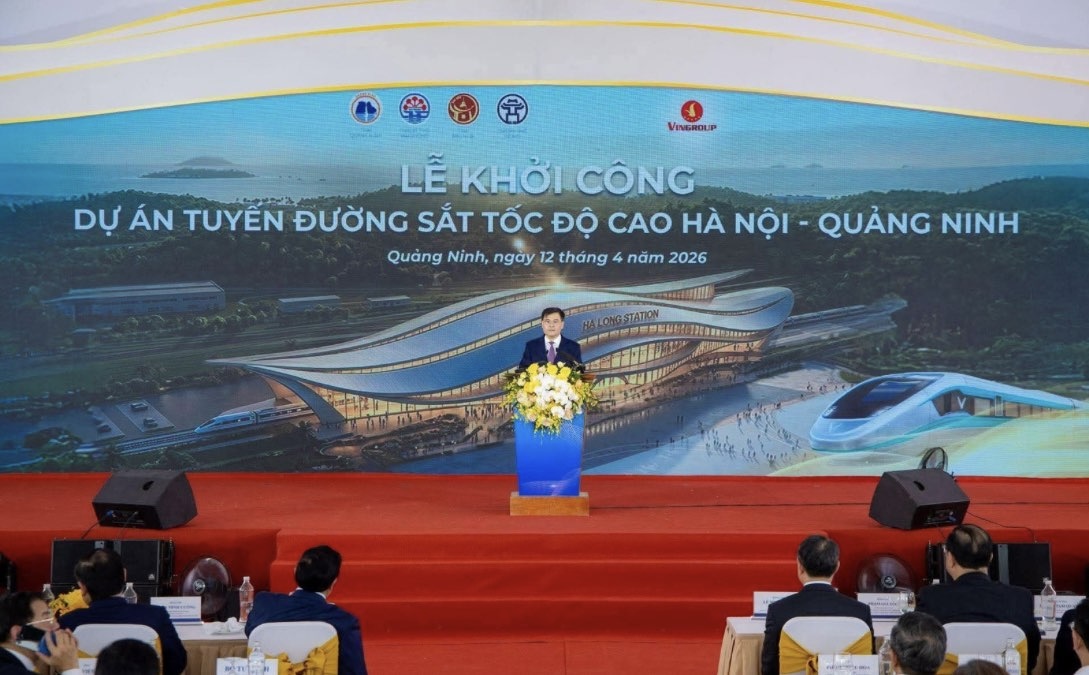 Xehay Vingroup 130426%20 %203