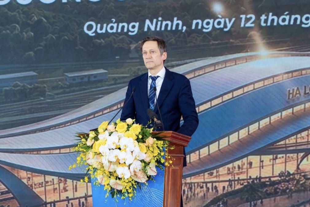 Xehay Vingroup 130426%20 %206