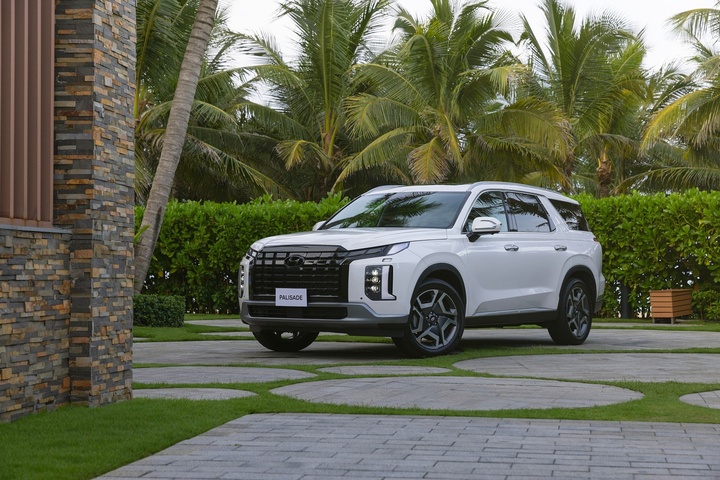 Xehay Suv%207%20cho 290526 12