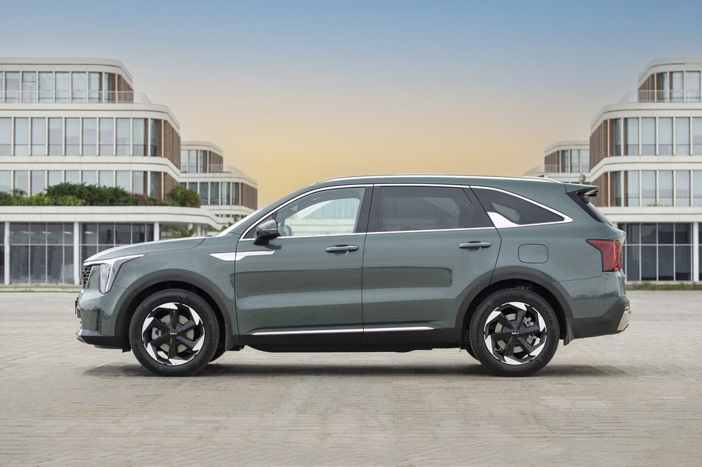 Xehay Sorento%20Hybrid 70626 4